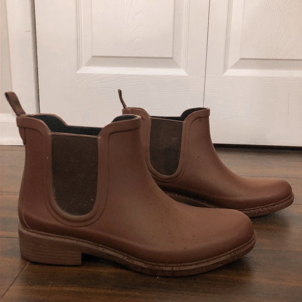 Madewell Chelsea Rainboots (7; burgundy/maroon)